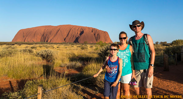 Les Quillet à Uluru (Australie)